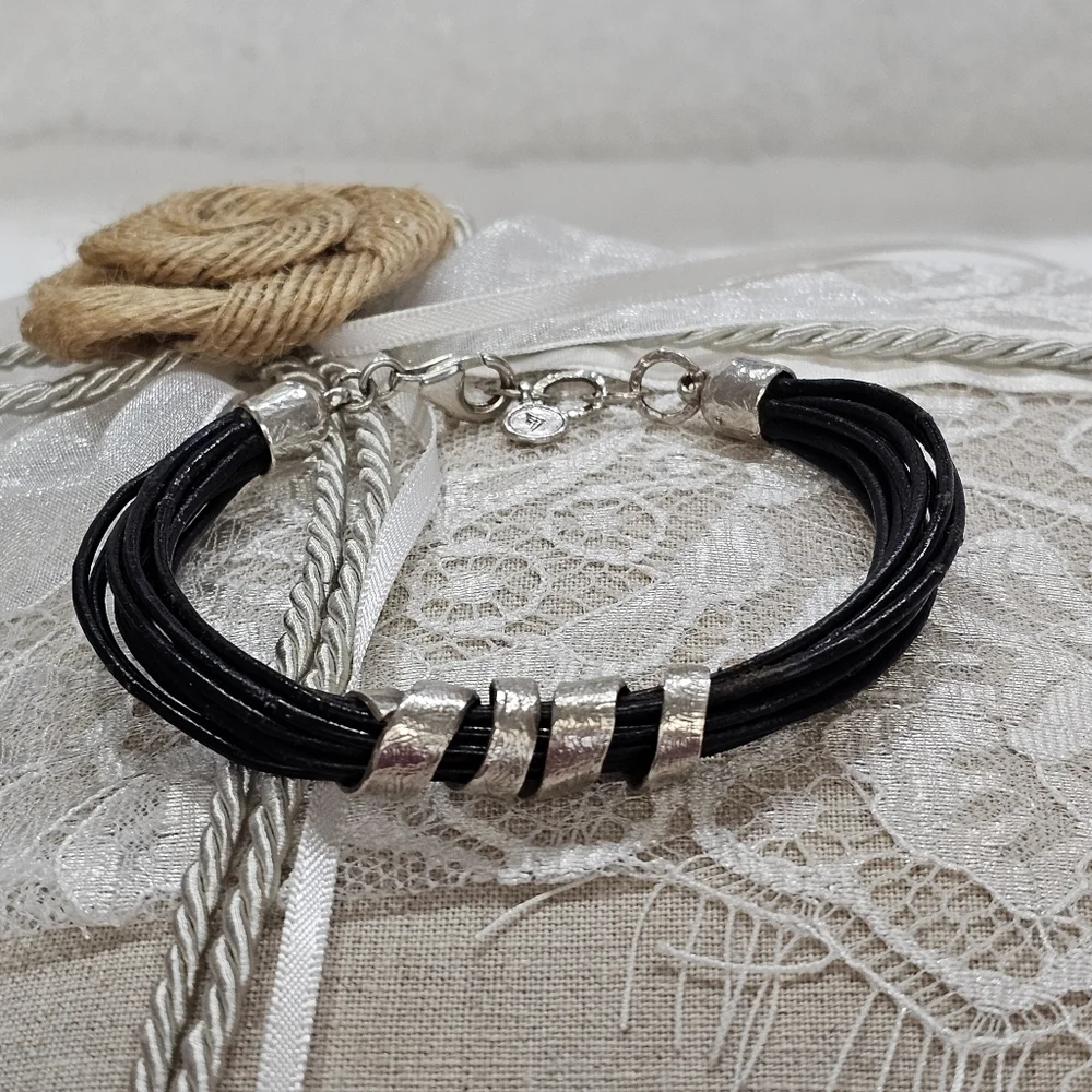 Silpada Leather and 925 Silver Bracelet Adjustable - Picture 2 of 16